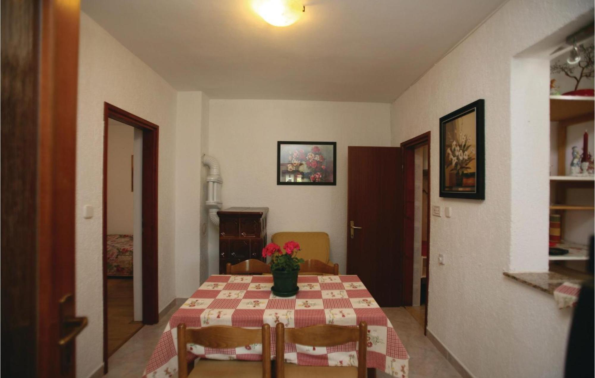Awesome Apartment In Labin With Wifi Rasa ภายนอก รูปภาพ