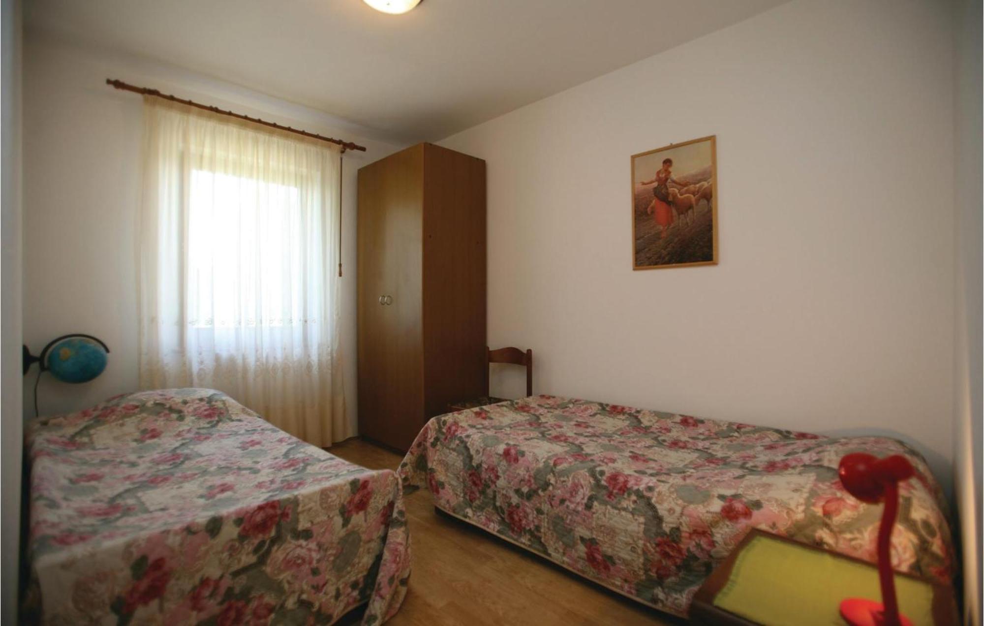 Awesome Apartment In Labin With Wifi Rasa ภายนอก รูปภาพ