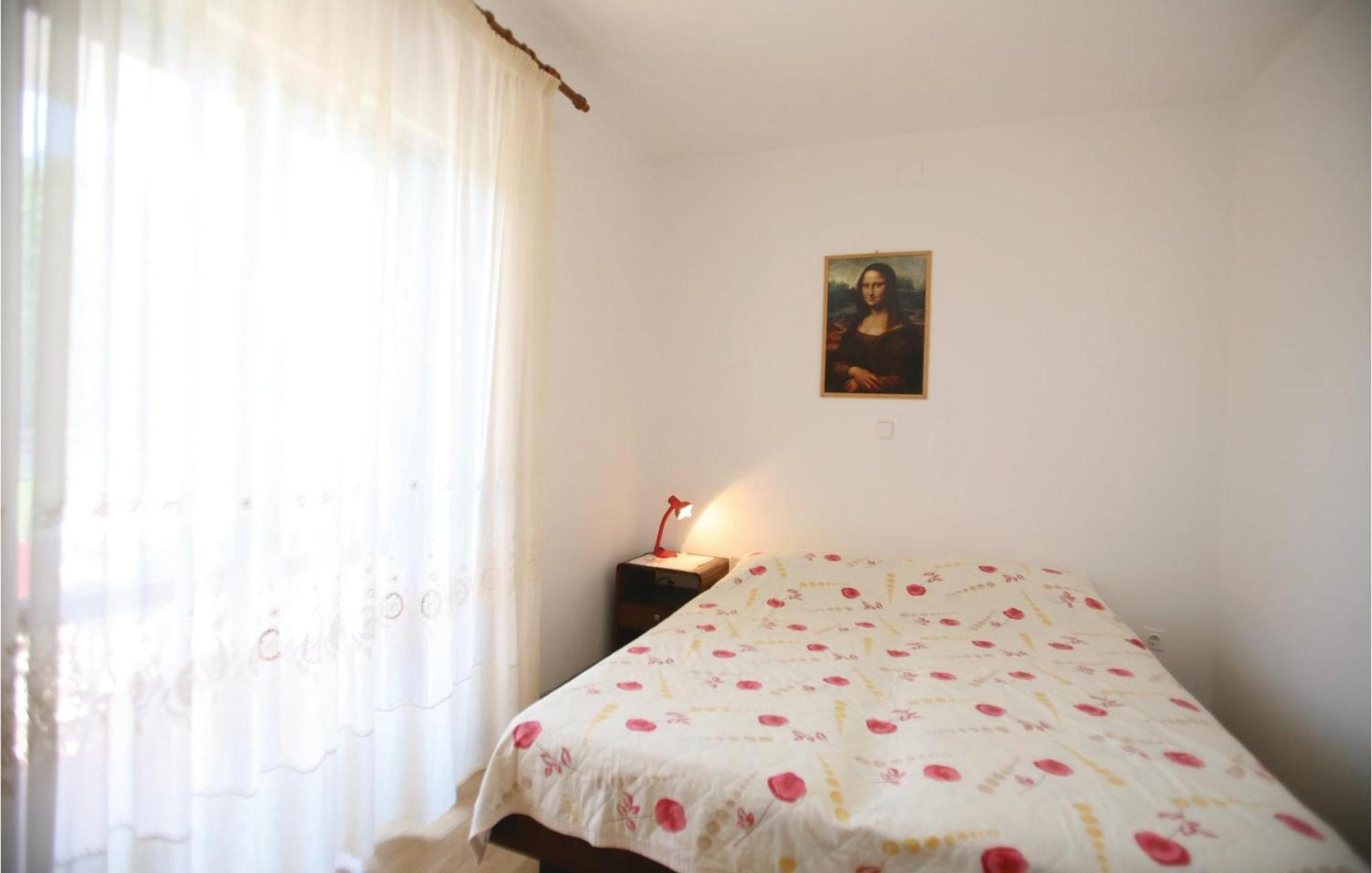Awesome Apartment In Labin With Wifi Rasa ภายนอก รูปภาพ