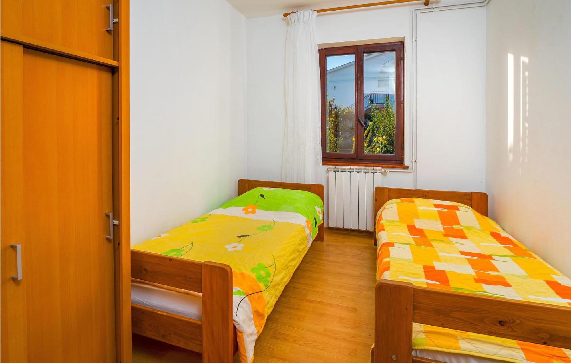 Awesome Apartment In Labin With Wifi Rasa ภายนอก รูปภาพ