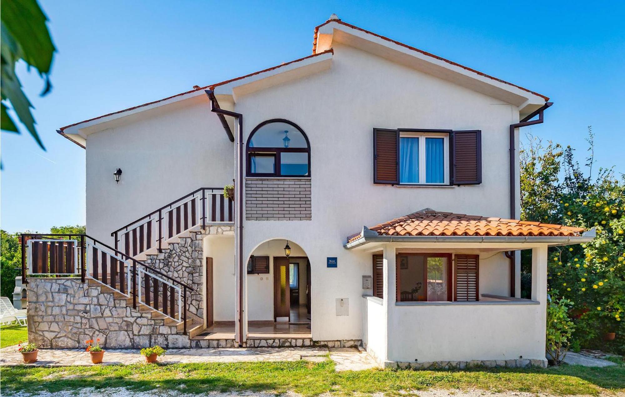 Awesome Apartment In Labin With Wifi Rasa ภายนอก รูปภาพ